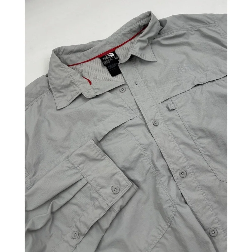 The North‎ Face Men's XXL Nylon Gray Long Sleeve Button Down Fishing Shirt